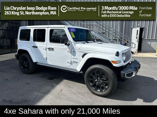 Bright White Clearcoat 2024 Jeep Wrangler 4xe Sahara