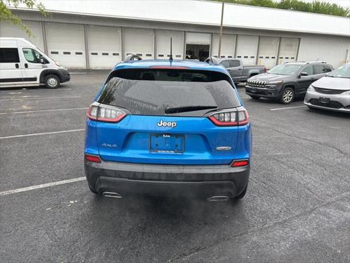 2022 Jeep Cherokee Latitude Lux