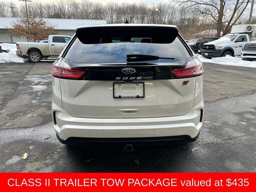 STAR WHITE 2023 Ford Edge ST Line