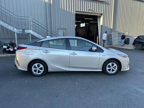 2018 Toyota Prius Prime Premium