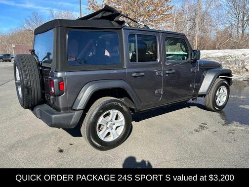 Granite Crystal Metallic Clearcoat 2022 Jeep Wrangler Unlimited Sport