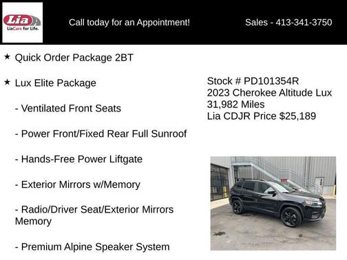 Diamond Black Crystal Pearlcoat 2023 Jeep Cherokee Altitude