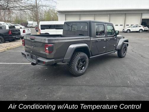 2025 Jeep Gladiator Willys