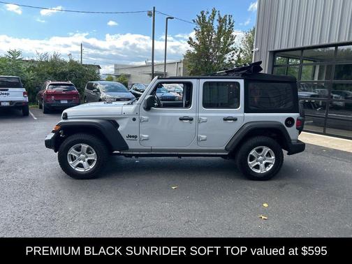 2022 Jeep Wrangler Unlimited Sport