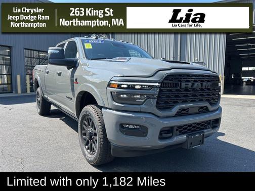 2025 RAM 2500 Limited Crew Cab 4x4 6'4' Box