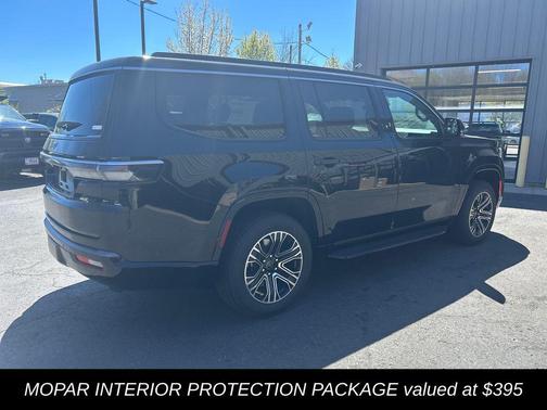 High Gloss Black 2026 Jeep Grand Wagoneer