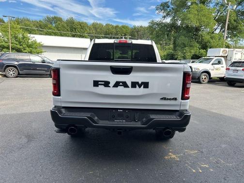 2026 RAM 1500 Warlock Crew Cab 4x4 5'7' Box