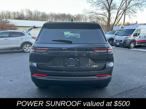 2026 Jeep Grand Cherokee Altitude