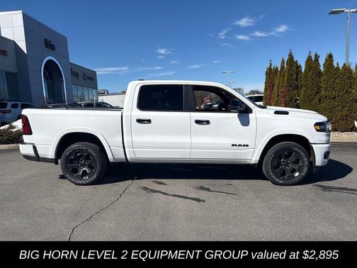 Bright White Clearcoat 2026 RAM 1500 Big Horn/Lone Star
