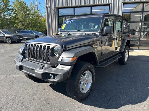 2024 Jeep Wrangler Sport