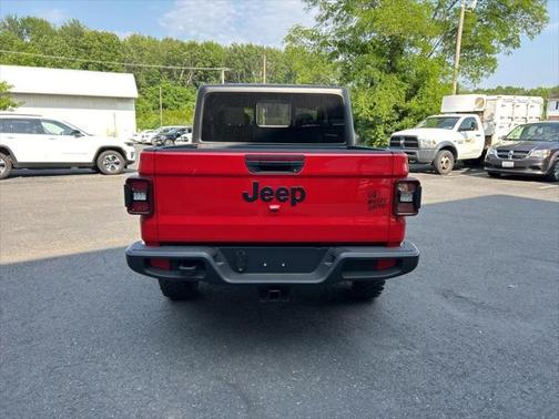 2025 Jeep Gladiator Willys