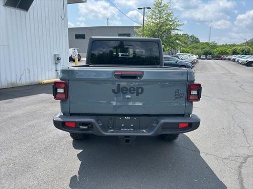 2025 Jeep Gladiator Willys