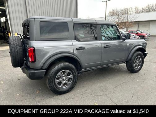 CARBONIZED GRAY METALLIC 2025 Ford Bronco Big Bend