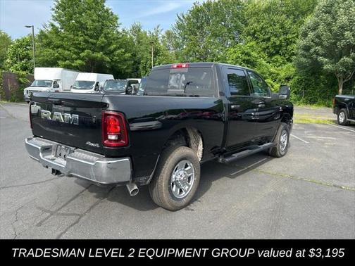 2025 RAM 2500 Tradesman Crew Cab 4x4 6'4' Box