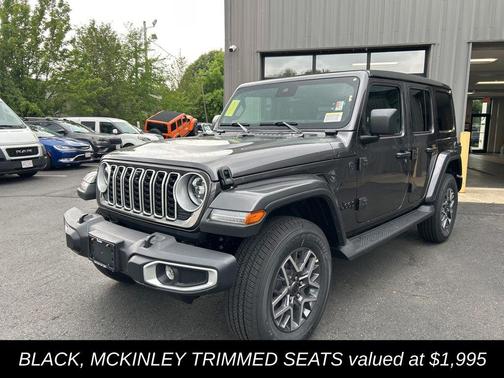 2025 Jeep Wrangler 4-Door Sahara 4x4