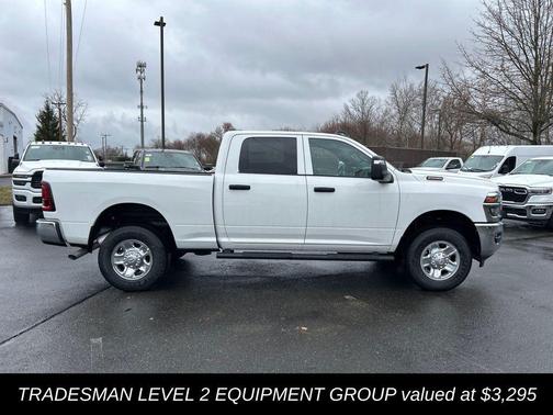 Bright White Clearcoat 2026 RAM 2500 Tradesman Crew Cab 4x4 6'4' Box