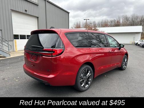 2026 Chrysler Pacifica L