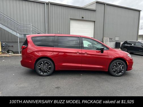 2026 Chrysler Pacifica L