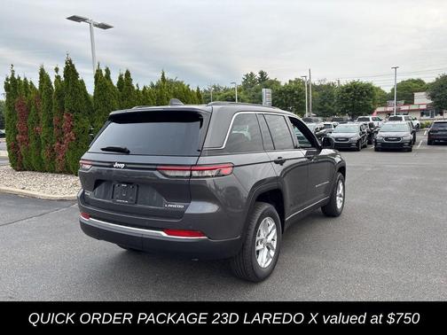 2025 Jeep Grand Cherokee Laredo