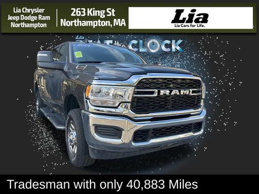 2024 RAM 2500 Tradesman Crew Cab 4x4 6'4' Box