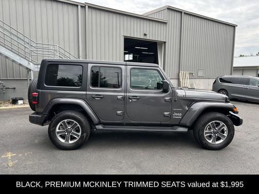 2022 Jeep Wrangler Unlimited Sahara
