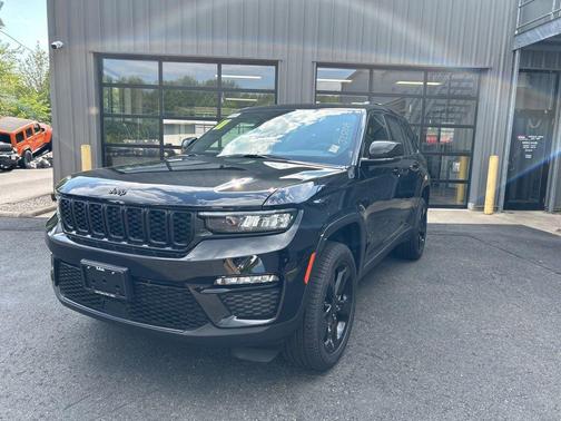 2025 Jeep Grand Cherokee Limited X