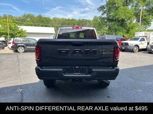 2025 RAM 2500 Big Horn Crew Cab 4x4 6'4' Box