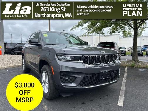 2025 Jeep Grand Cherokee Laredo