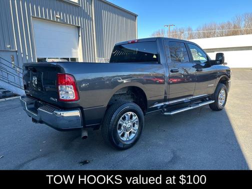 2024 RAM 2500 Big Horn Crew Cab 4x4 6'4' Box