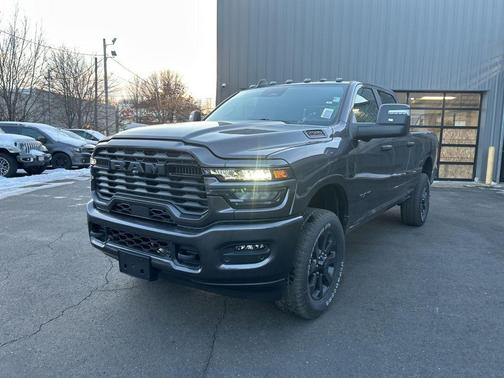2026 RAM 2500 Big Horn Crew Cab 4x4 6'4' Box