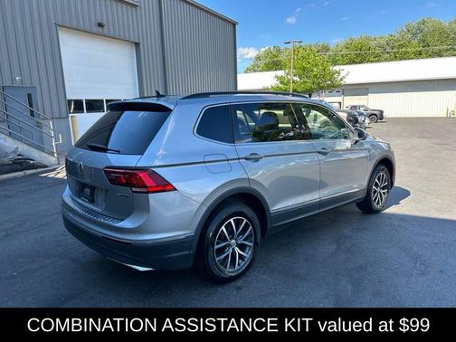 Silver Metallic 2020 Volkswagen Tiguan 2.0T SE 4MOTION