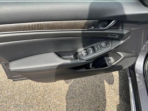 2022 Honda Accord EX-L 1.5T