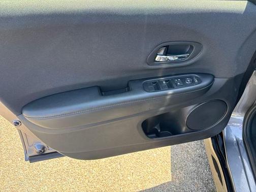 2022 Honda HR-V AWD Sport