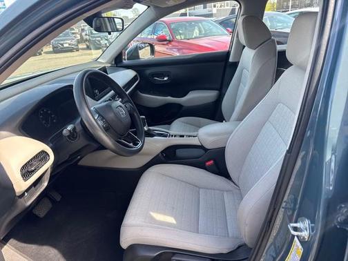 2023 Honda HR-V LX