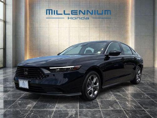 Crystal Black Pearl 2024 Honda Accord EX