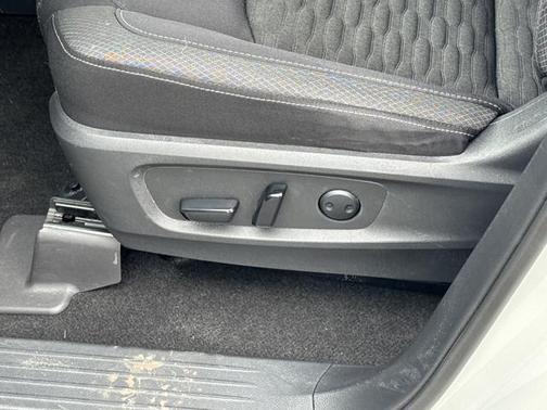 2022 Nissan Pathfinder SV 4WD