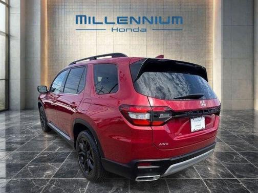 Dark Cherry Pearl 2025 Honda Pilot Touring 8-Passenger