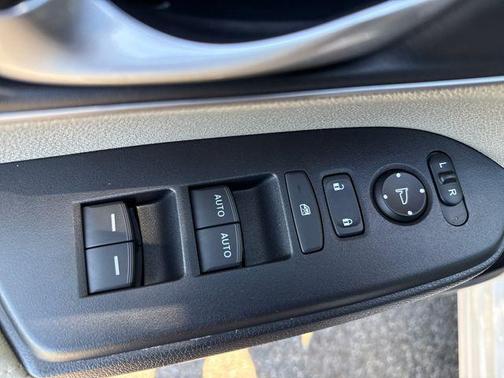 Wh 2019 Honda CR-V EX