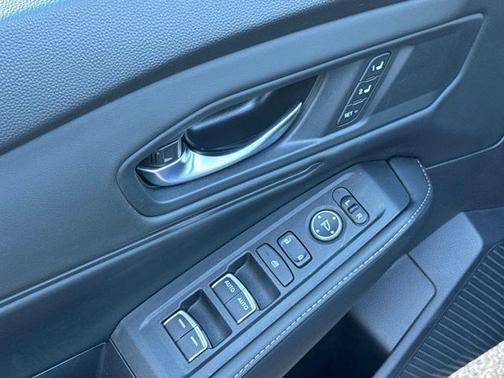 2024 Honda Accord Hybrid Base