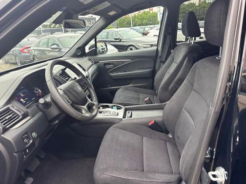 2022 Honda Pilot AWD Sport