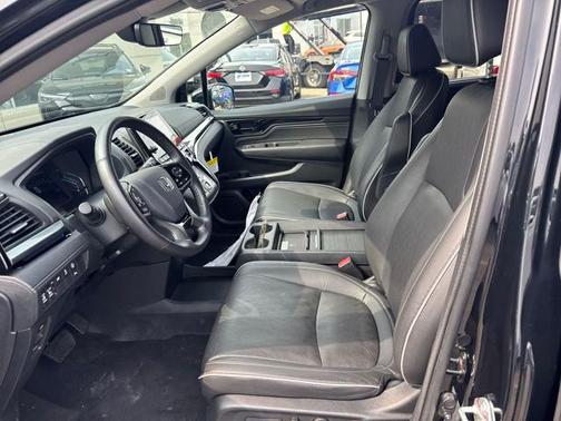 2024 Honda Odyssey Elite