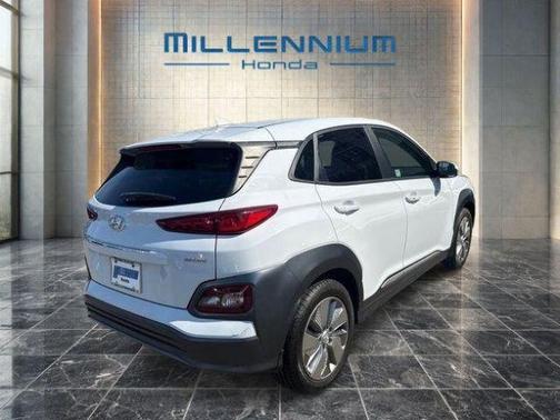Chalk White 2021 Hyundai KONA EV Ultimate