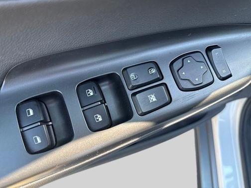 Chalk White 2021 Hyundai KONA EV Ultimate
