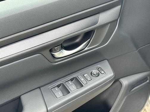 2025 Honda CR-V LX AWD