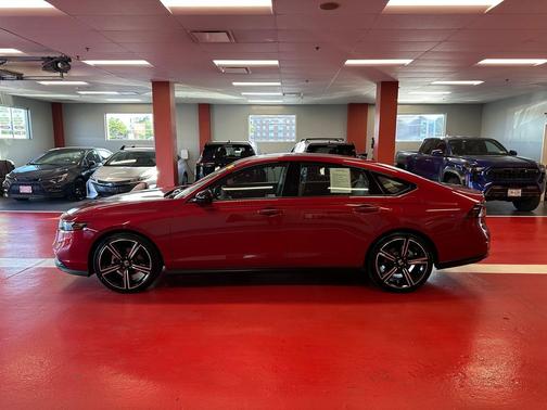 Radiant Red Metallic 2026 Honda Accord SE