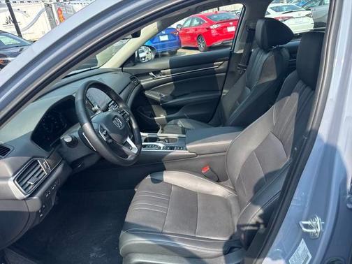 2022 Honda Accord Hybrid Touring
