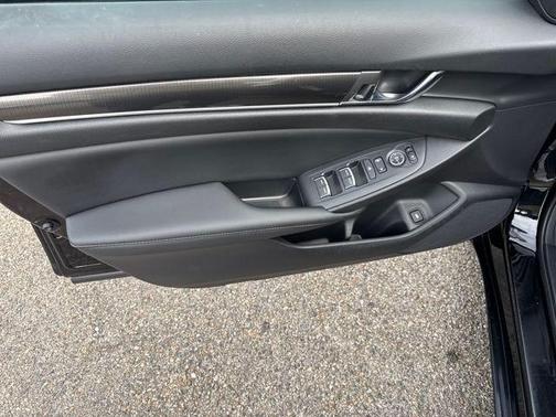2022 Honda Accord Hybrid Base