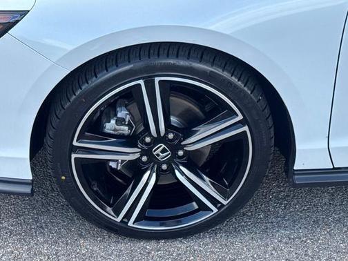 2023 Honda Accord Hybrid Base