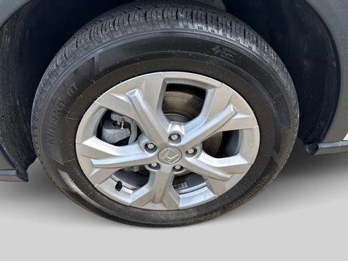 Championship Wh 2024 Honda HR-V LX
