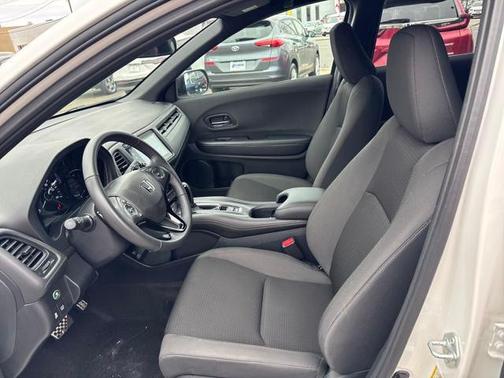 2022 Honda HR-V AWD Sport